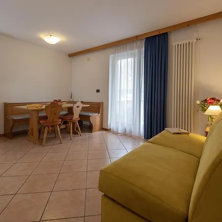 Kristall Aparthotel